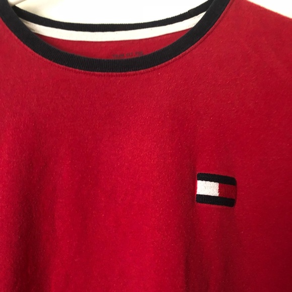 Tommy Hilfiger Red Logo Tee Size Large - Picture 3 of 5